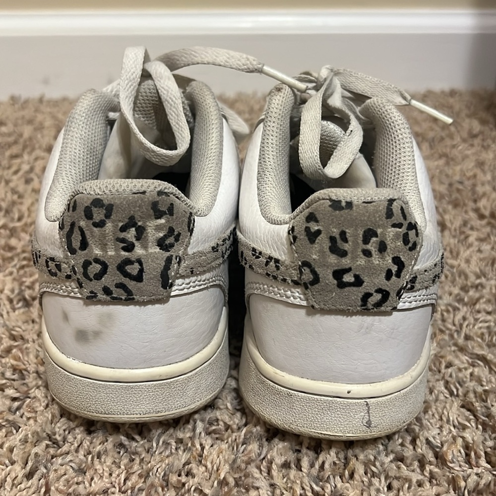 Nike Court Vision Low Sneakers White Desert Sand Leopard Print- Size 7.5 - Picture 6 of 8